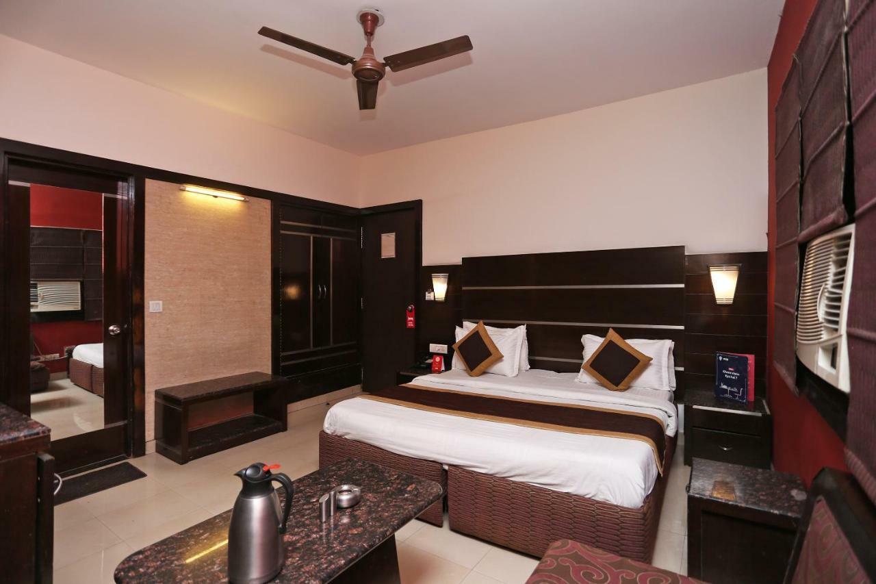 Oyo 13541 Otani Hotel Delhi  Exterior photo